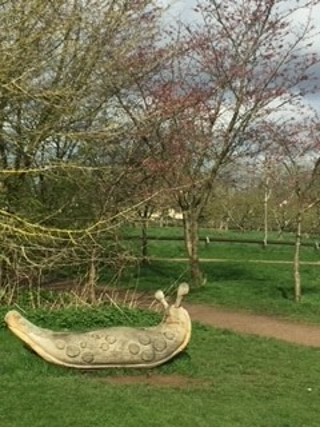 Slug sculpture
